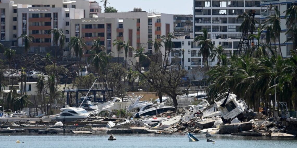 AMLO insiste que no hubo “tantos fallecidos” por ‘Otis’; cifra sigue en 48