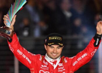 ¡’Checo’ Pérez hace historia y asegura subcampeonato de pilotos en Fórmula 1!