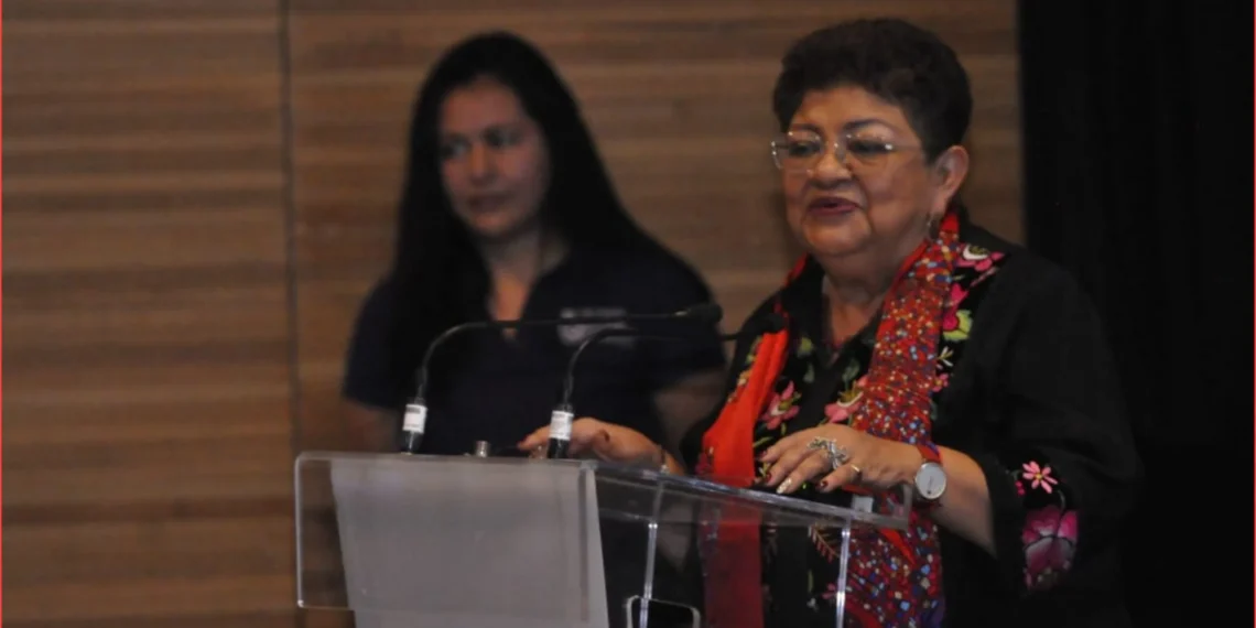 Si Ernestina Godoy no es ratificada, aquí tiene las puertas abiertas: López Obrador