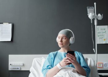 Revelan influencia positiva de la musicoterapia en pacientes con cáncer