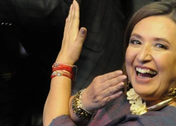 Xóchitl Gálvez pide licencia al Senado para ir a precampaña por la Presidencia