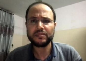 Luto en la poesía: fallecen Benjamin Zephaniah y Refaat Alareer