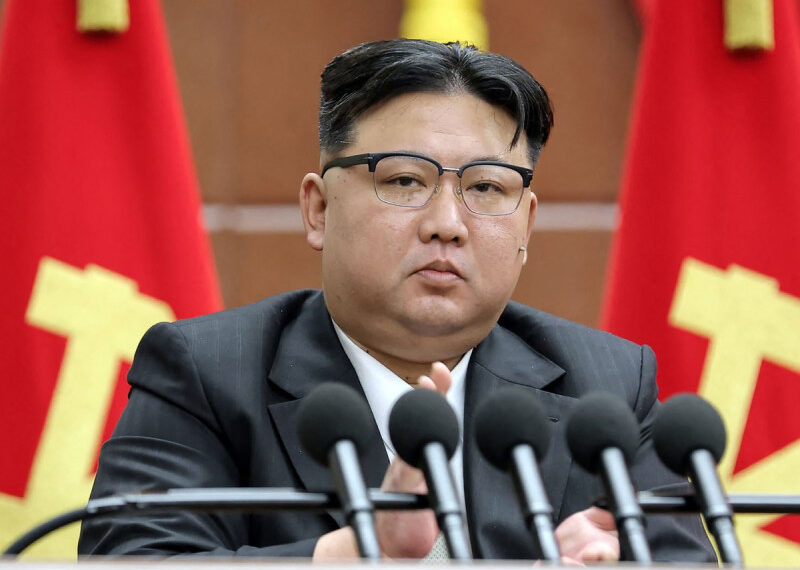 Kim Jong Un pide a su ejército estar preparado ante inicio de una posible guerra