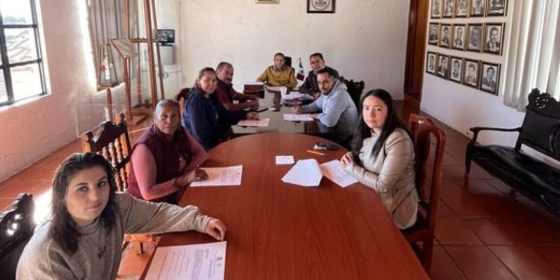 Alcalde de Texcaltitlán reaparece en redes tras 11 días del trágico enfrentamiento