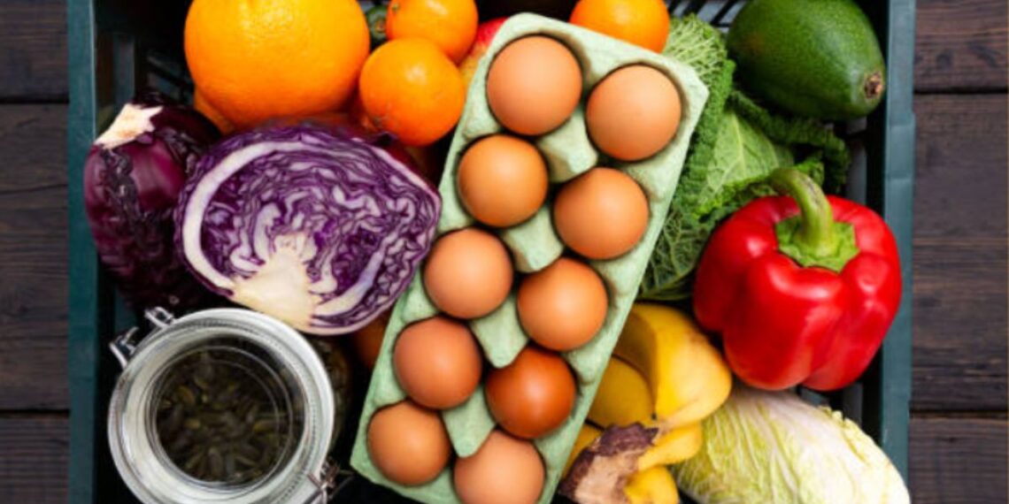 Empresas no subirán precios de canasta básica por otro semestre en México