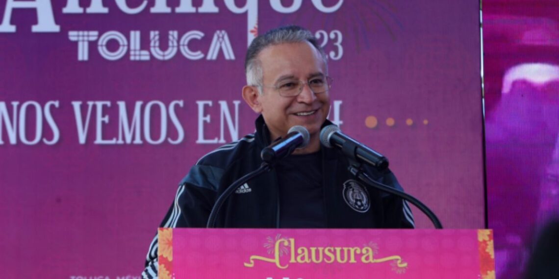 Interpol libera ficha roja en contra del alcalde de Toluca acusado de secuestro