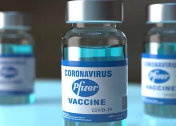 Farmacias Benavides pone a disposición vacunas contra el COVID-19 de Pfizer para el cuidado de la salud de las familias en México