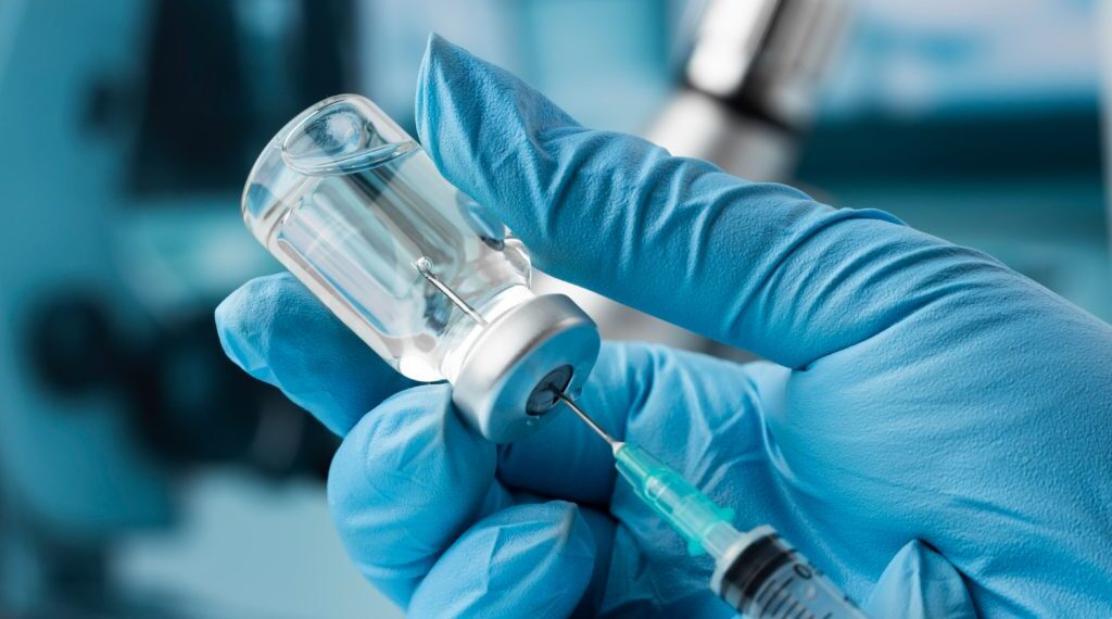 Moderna prevé vacuna contra cáncer de piel en 2025