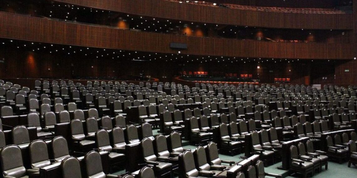 Diputados discutirán hasta 2024 reducción de jornada laboral