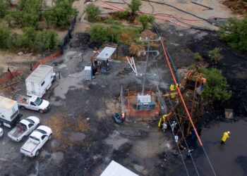 Encuentran herramientas de mineros atrapados en El Pinabete