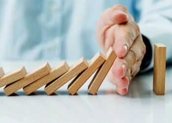 La transición del poder en empresas familiares: Un enfoque humano hacia la continuidad y legado