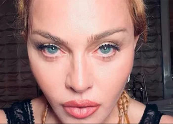 Madonna revela que estuvo en coma inducido por 48 horas tras una insuficiencia pulmonar y renal