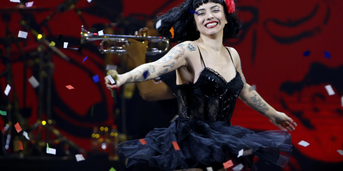 Mon Laferte anuncia su gira ‘Autopoiética’