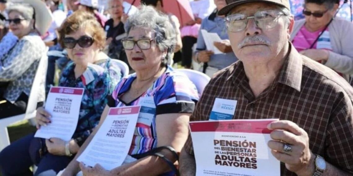 Calendario de registro para pensiones 2024: Adultos mayores recibirán 6 mil pesos