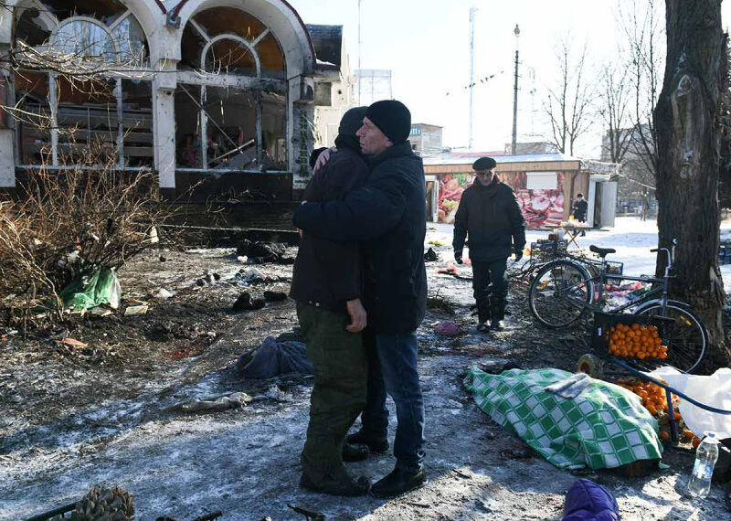 Al menos 25 muertos en un ataque en un mercado de Donetsk, Ucrania