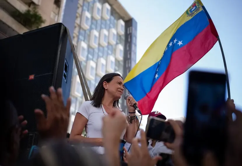 Gobierno de Maduro ratifica inhabilitación contra María Corina Machado como candidata presidencial