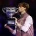 ¡Jannik Sinner se impone a Medvedev y conquista el Abierto de Australia!
