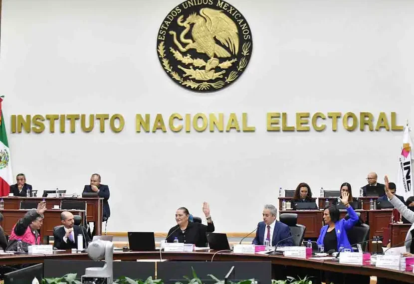 Aprueba Comisión del INE plataformas electorales de coaliciones y MC
