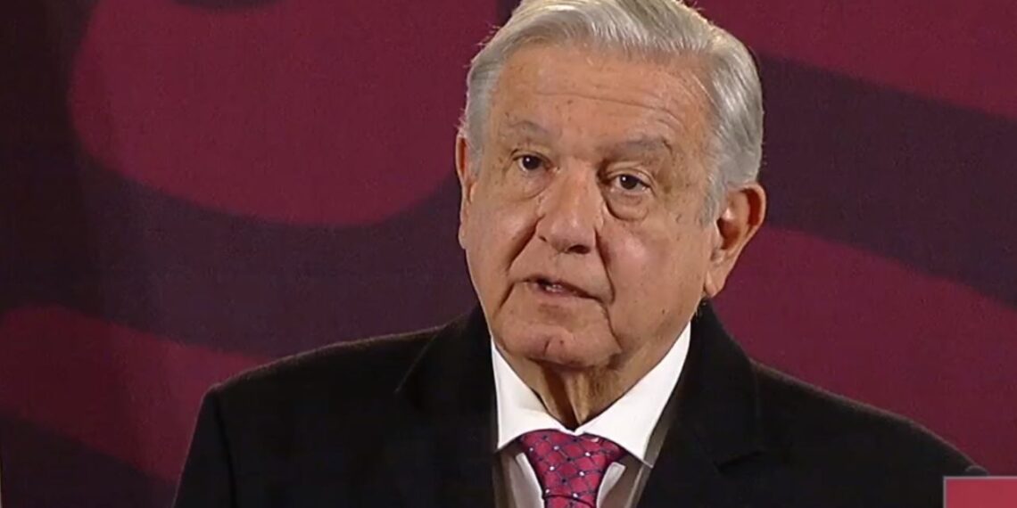 AMLO acusa al Poder Judicial de proteger a responsables del caso Ayotzinapa