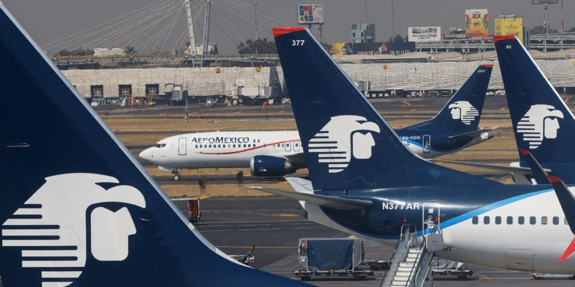 Pilotos de Aeroméxico aceptan pre-acuerdo y no se van a huelga