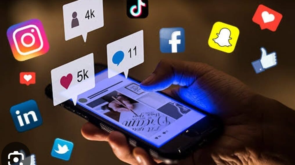 Redes sociales son vitales para Pymes en 2024