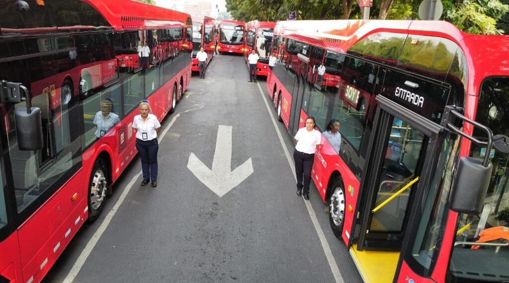 Más de 530 millones de pesos invertidos en las unidades eléctricas de la Línea 4 del MB