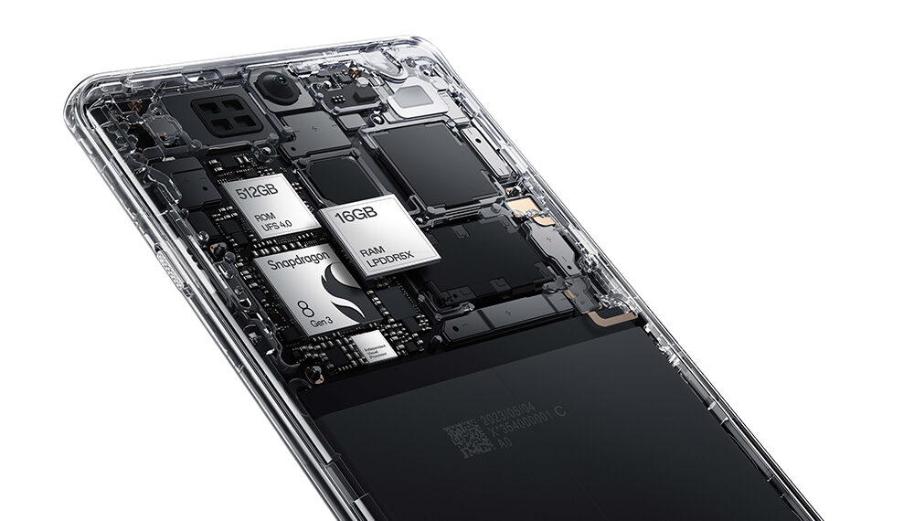 OnePlus colabora con Qualcomm para integrar múltiples funciones líderes del sector en el smartphone insignia de nueva generación OnePlus 12