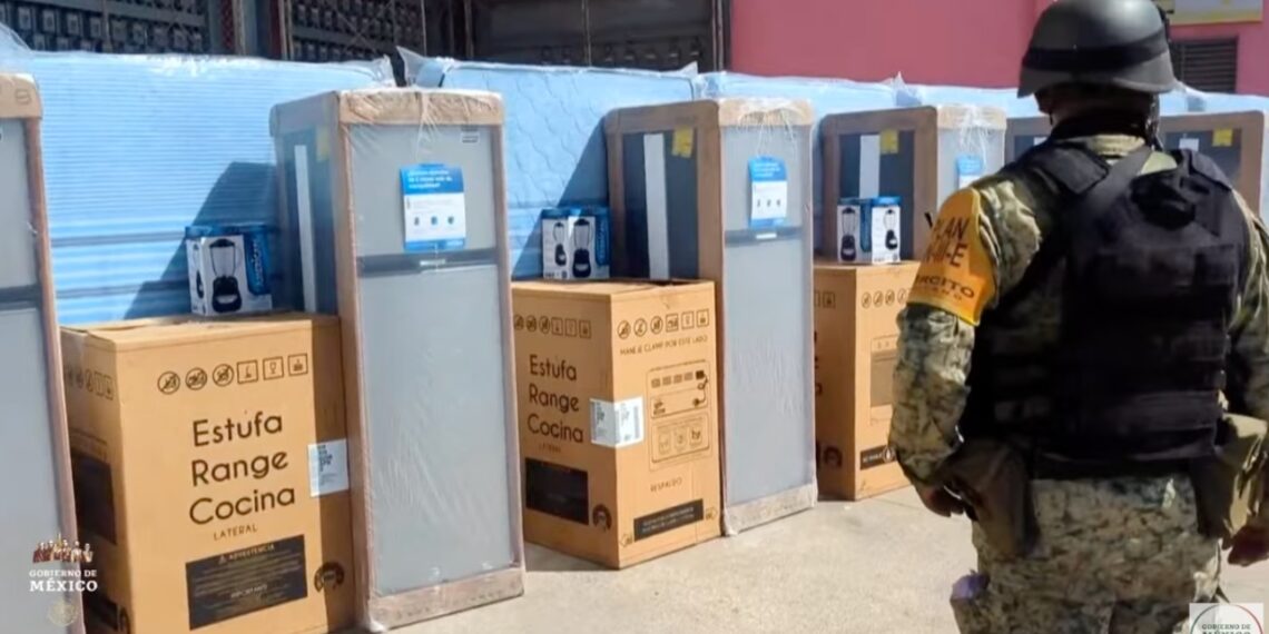 AMLO agradece a China envío de enseres para Guerrero tras paso de ‘Otis’