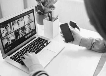 Rosa Icela brinda recomendaciones de seguridad en dispositivos electrónicos