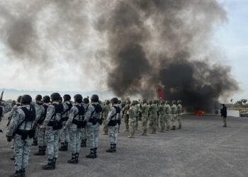FGJ quema casi una tonelada de droga en Zona Militar de Nuevo León