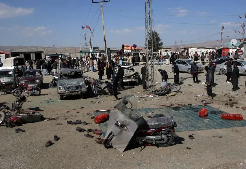 Ataque con explosivos previo a las elecciones en Pakistán deja 26 muertos