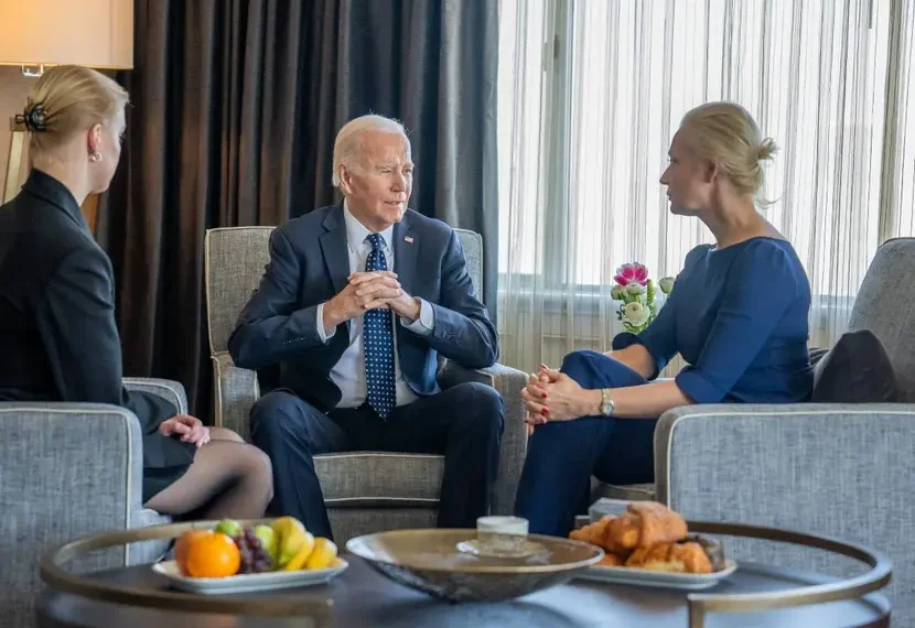 Biden oficializa nuevas sanciones contra Rusia: «Si Putin no paga el precio, continuará»