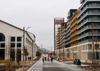 Inauguran la Villa Olímpica de París