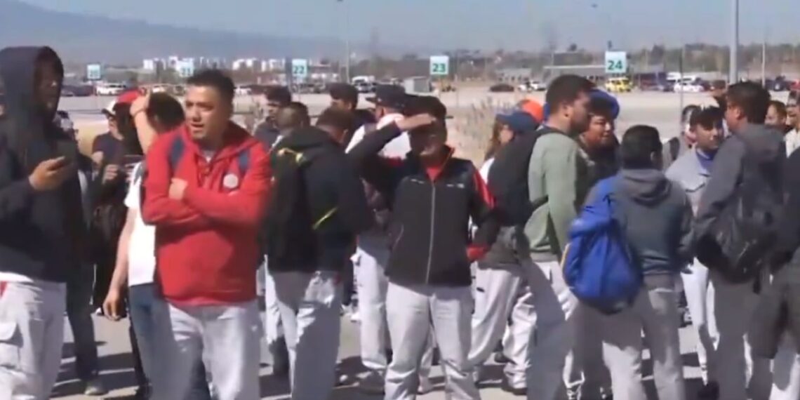 Acuerdan aumento salarial tras huelga en Audi México