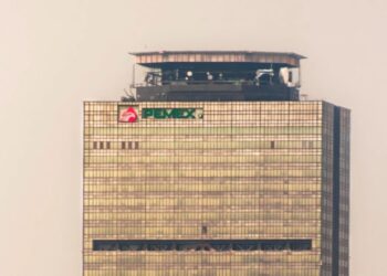 Al alza ventas internas de PEMEX; crecen en un 21%