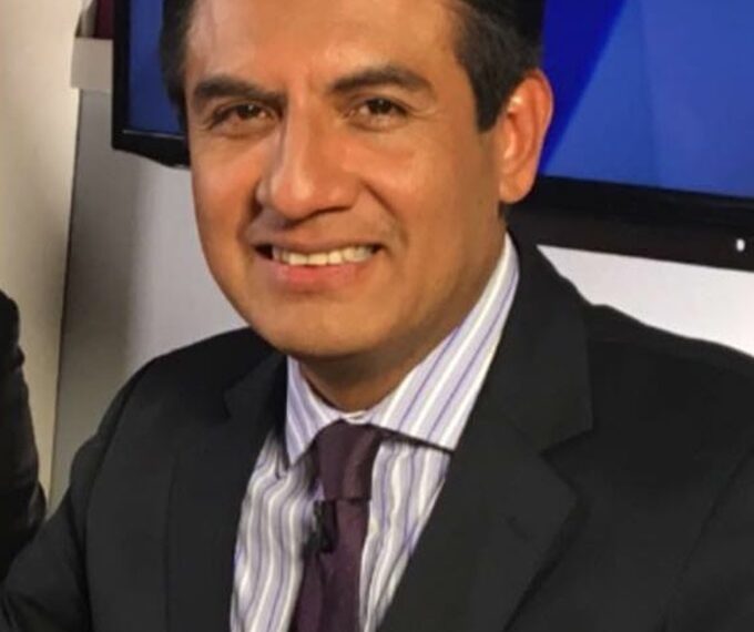 PASE DE ABORDAR/ México va primero