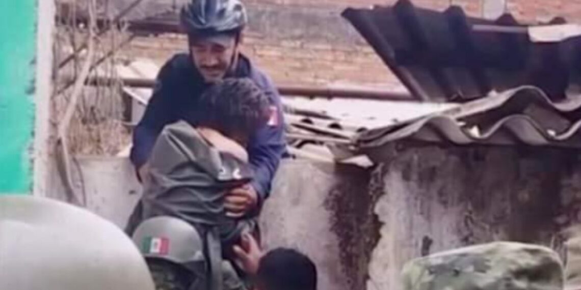 Rescatan a mujer tras ser encerrada en una cisterna por 5 días en Colima