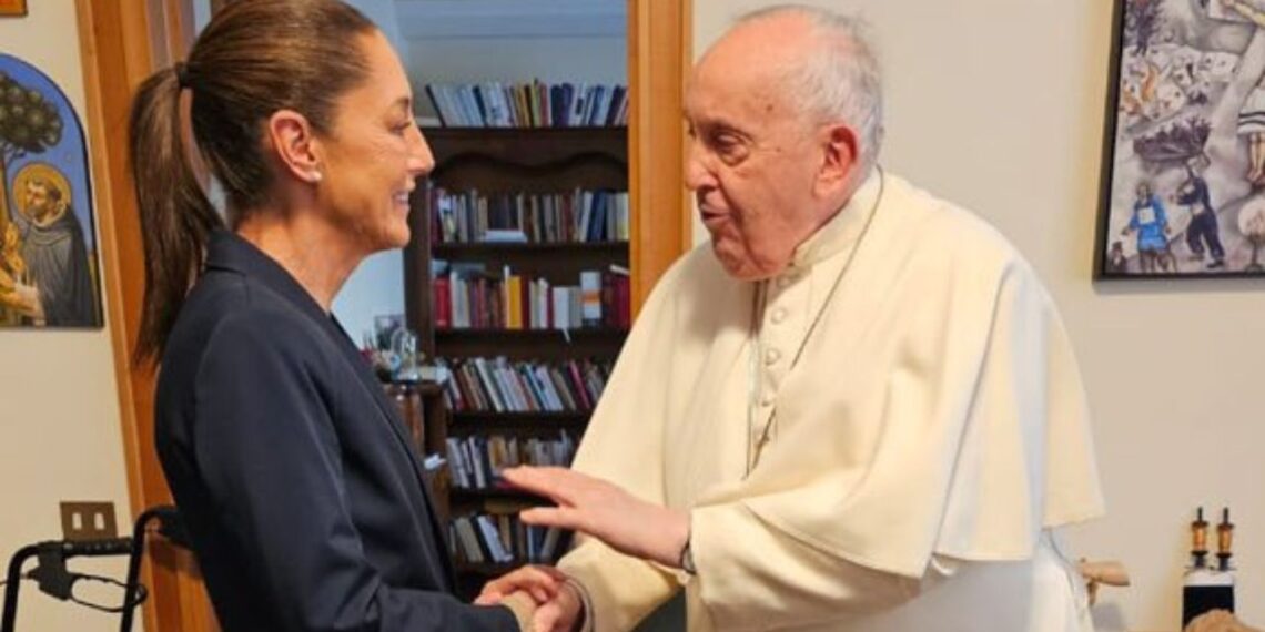 “Me regaló grandes consejos de vida”: Sheinbaum tras reunión con el papa Francisco