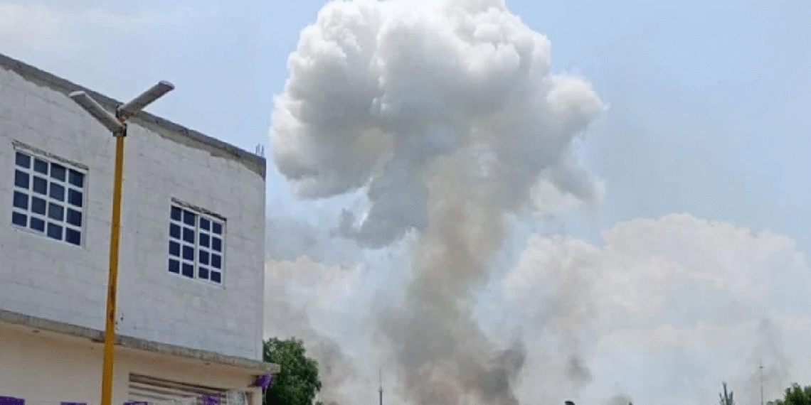 Explota polvorín en la zona de «La Saucera», en Tultepec; se desconoce cifra de víctimas