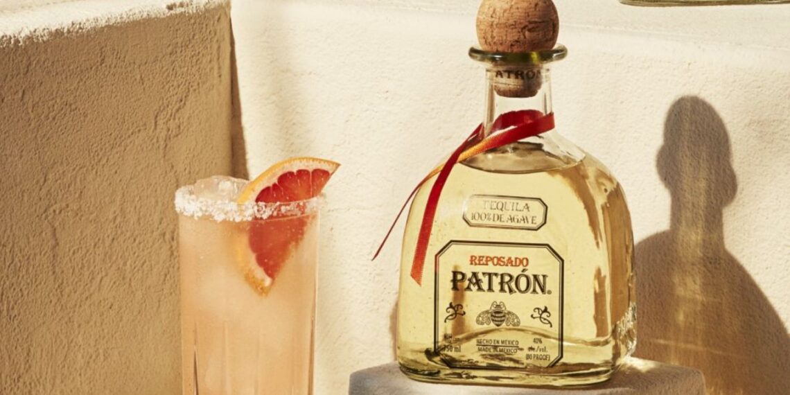 Acusan a Tequila Patrón de violar derechos laborales de sus empleados