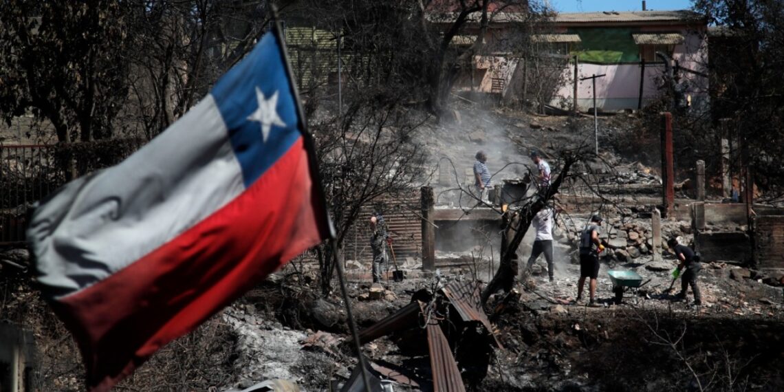 Ratifica AMLO apoyo de México a damnificados de Chile por incendios