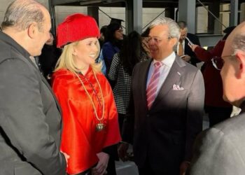 La Alcaldesa de Huixquilucan y el empresario Carlos Quintero Peralta celebran encuentro