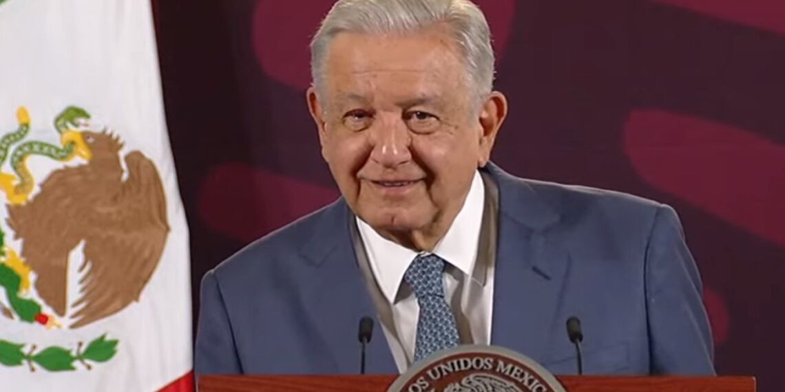 “Me jurgaron el tutupiche”: AMLO dice que infección en el ojo va mejor