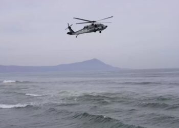 Hallan el cuerpo sin vida de 1 de los 7 militares desaparecidos en Ensenada, BC