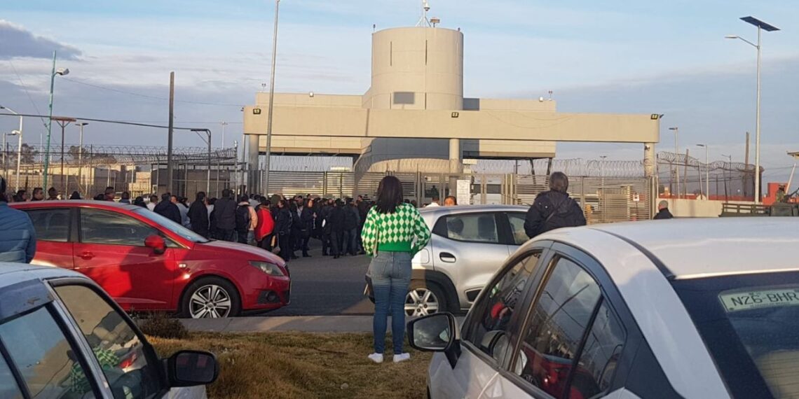 Realizan operativo en el Altiplano, penal de máxima seguridad