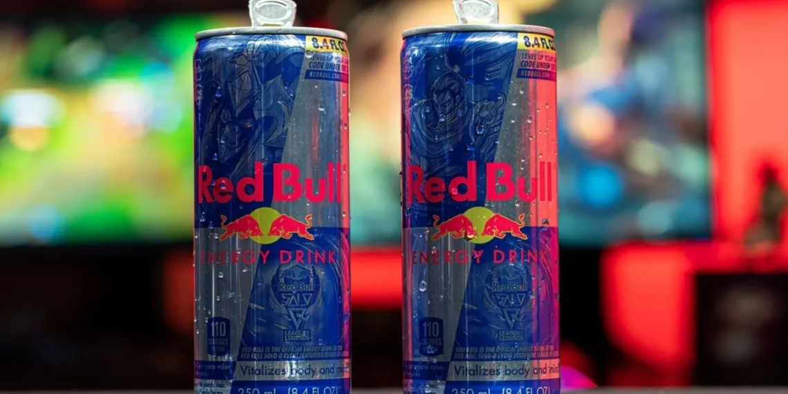 ¡De Lata en Lata: Red Bull lanza la experiencia mochilera más extrema y divertida para estudiantes