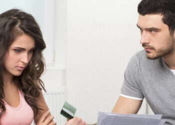 24.5% de las mexicanas sufre violencia económica