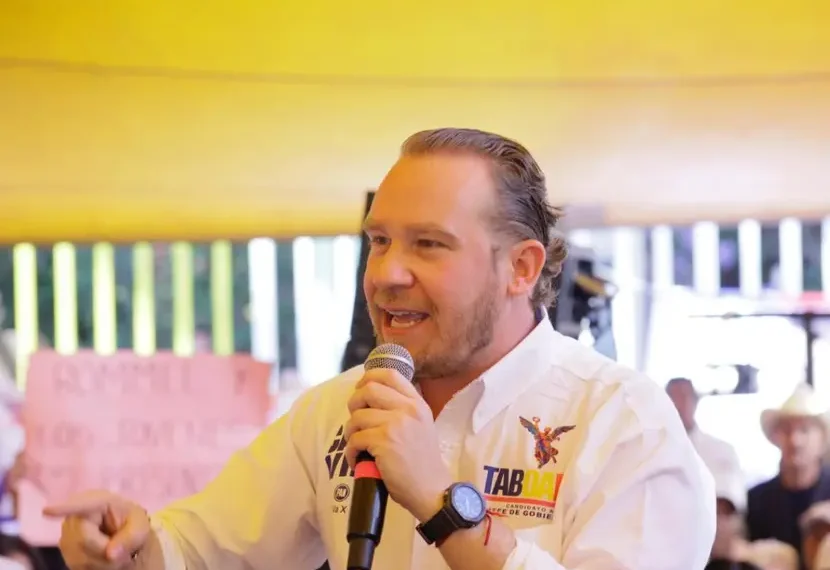 Santiago Taboada suma liderazgos de Morena en Iztapalapa