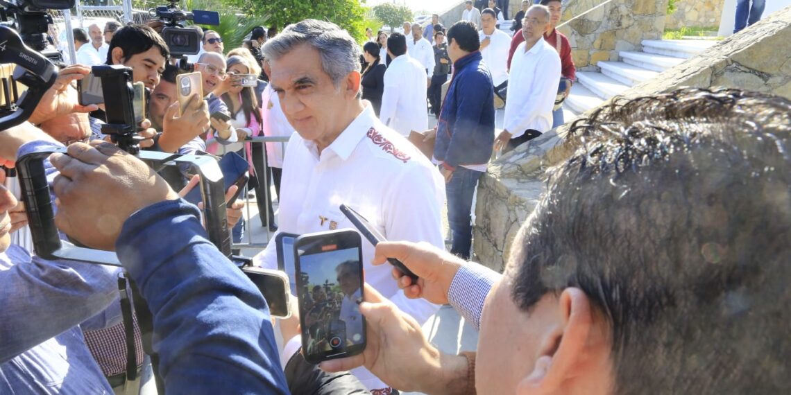 Rechaza gobernador Américo Villarreal cierre de refinería Madero