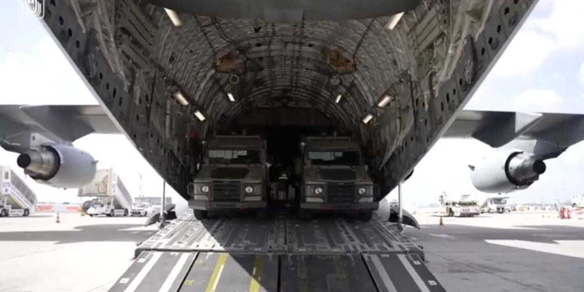 EU autoriza enviar más bombas y aviones de guerra para Israel: medios